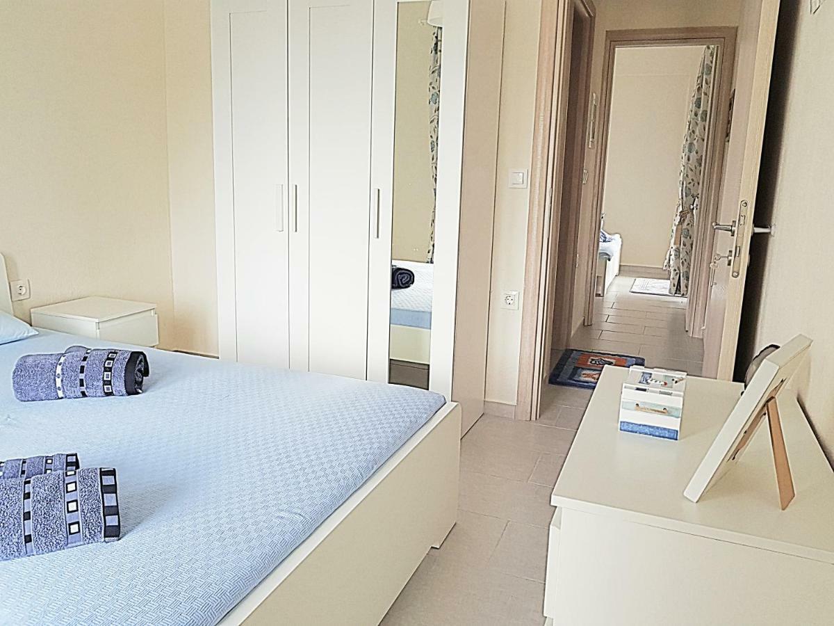 Mango Apartment Nikiti  Dış mekan fotoğraf