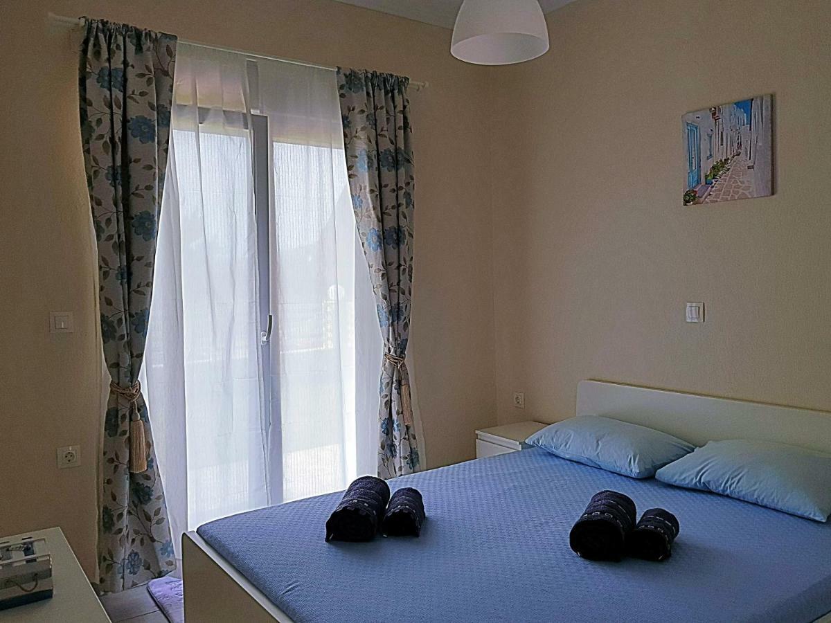 Mango Apartment Nikiti  Dış mekan fotoğraf